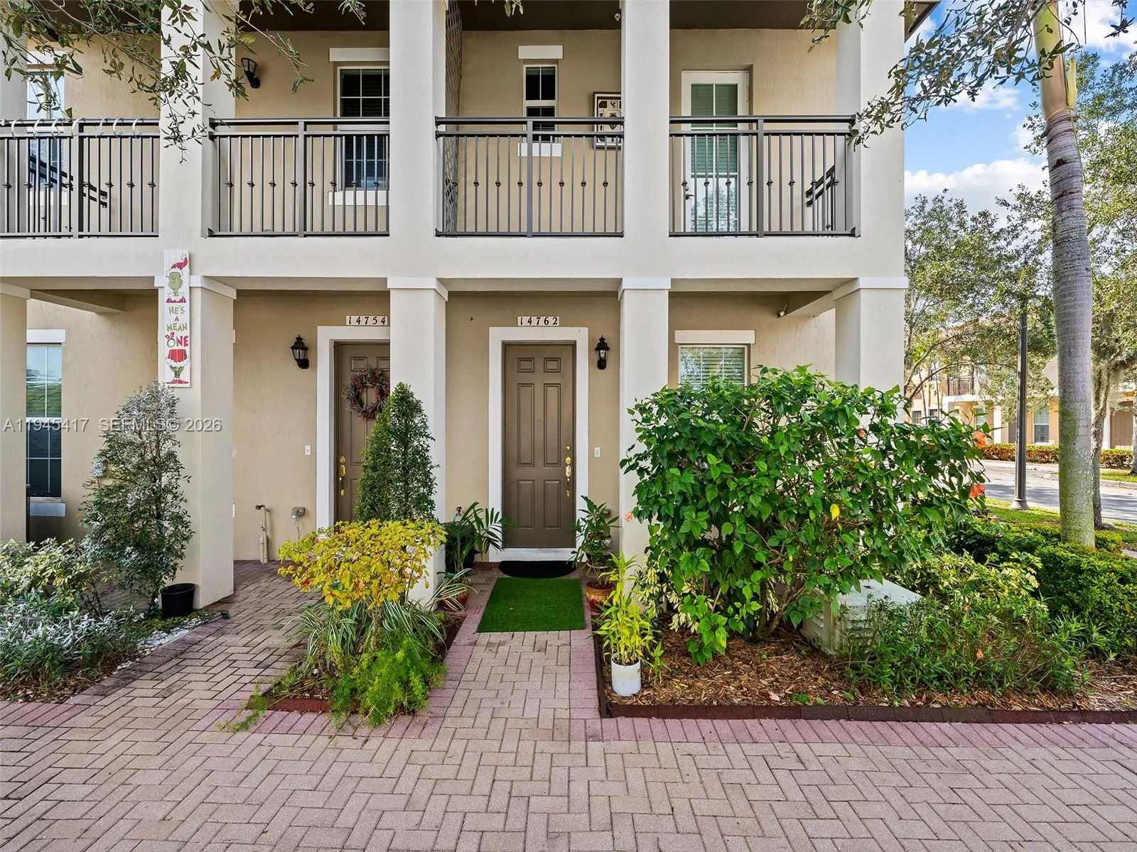 14762 Sw 12th St, Pembroke Pines, Florida 33027, Pembroke Pines, Florida 33027, 3 Bedrooms Bedrooms, ,2 BathroomsBathrooms,Residential Lease,For Rent,14762 Sw 12th St, Pembroke Pines, Florida 33027,A11945417 14762 Sw 12th St, Pembroke Pines, Florida 33027, Pembroke Pines, Florida 33027, 3 Bedrooms Bedrooms, ,2 BathroomsBathrooms,Residential Lease,For Rent,14762 Sw 12th St, Pembroke Pines, Florida 33027,A11945417