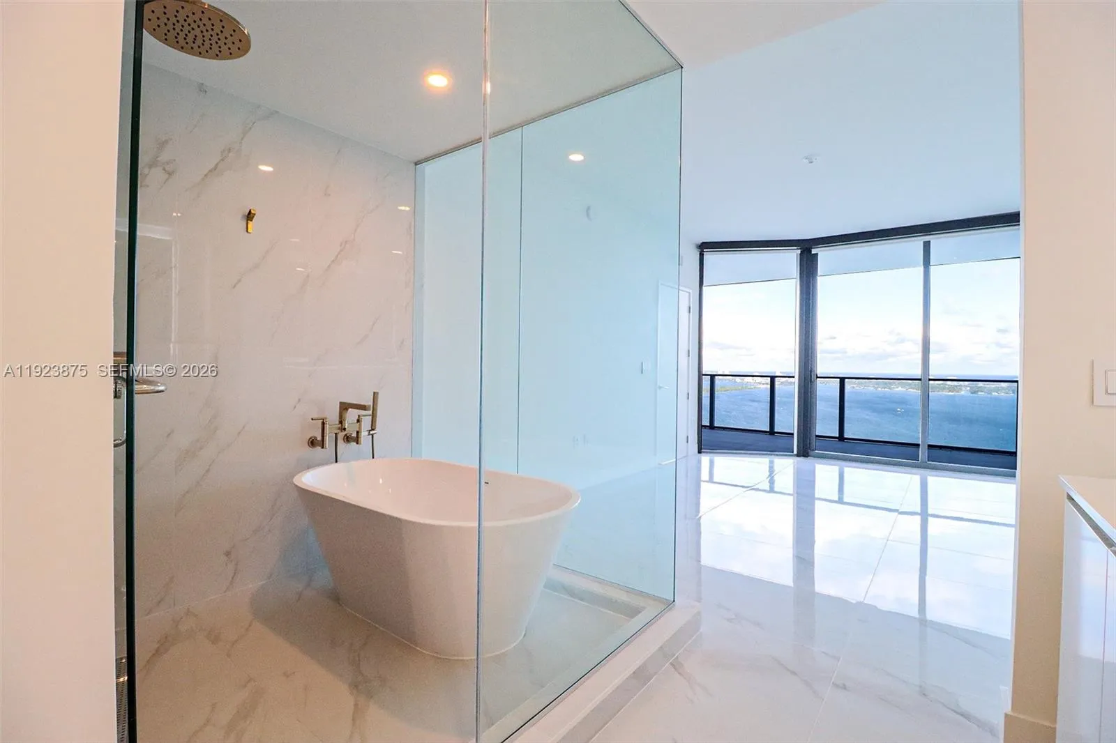 700 Ne 24 St 4201, Miami, Florida 33137, Miami, Florida 33137, 4 Bedrooms Bedrooms, ,5 BathroomsBathrooms,Residential,For Sale,700 Ne 24 St 4201, Miami, Florida 33137,A11923875