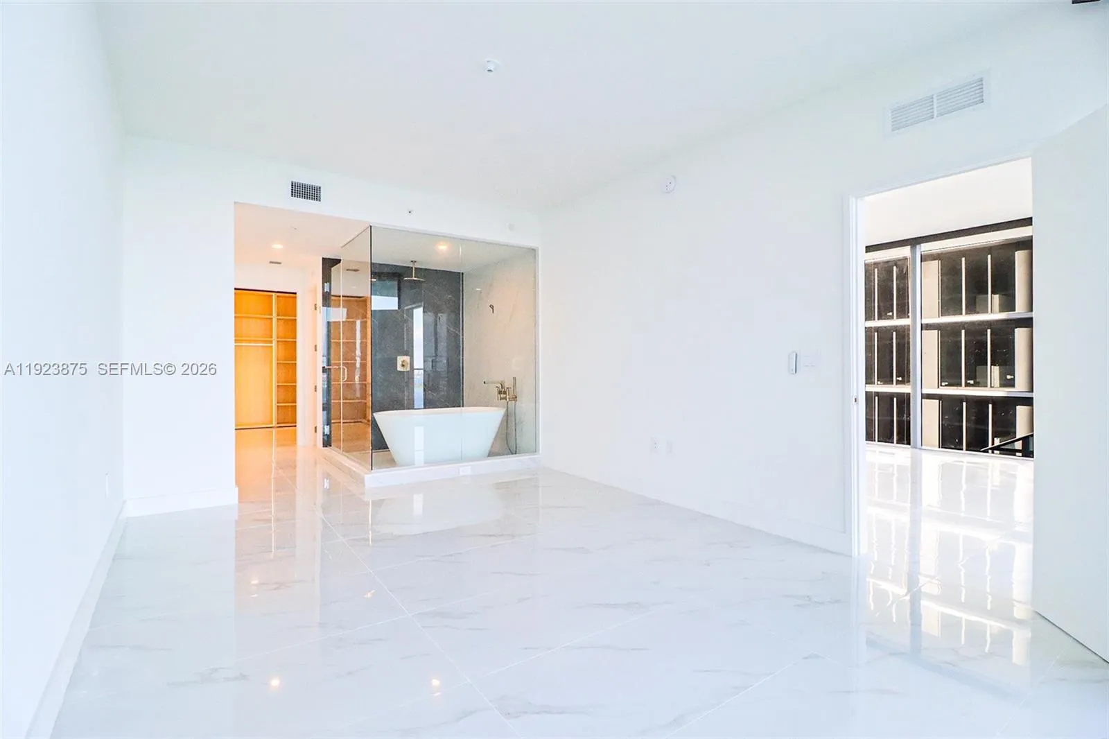 700 Ne 24 St 4201, Miami, Florida 33137, Miami, Florida 33137, 4 Bedrooms Bedrooms, ,5 BathroomsBathrooms,Residential,For Sale,700 Ne 24 St 4201, Miami, Florida 33137,A11923875