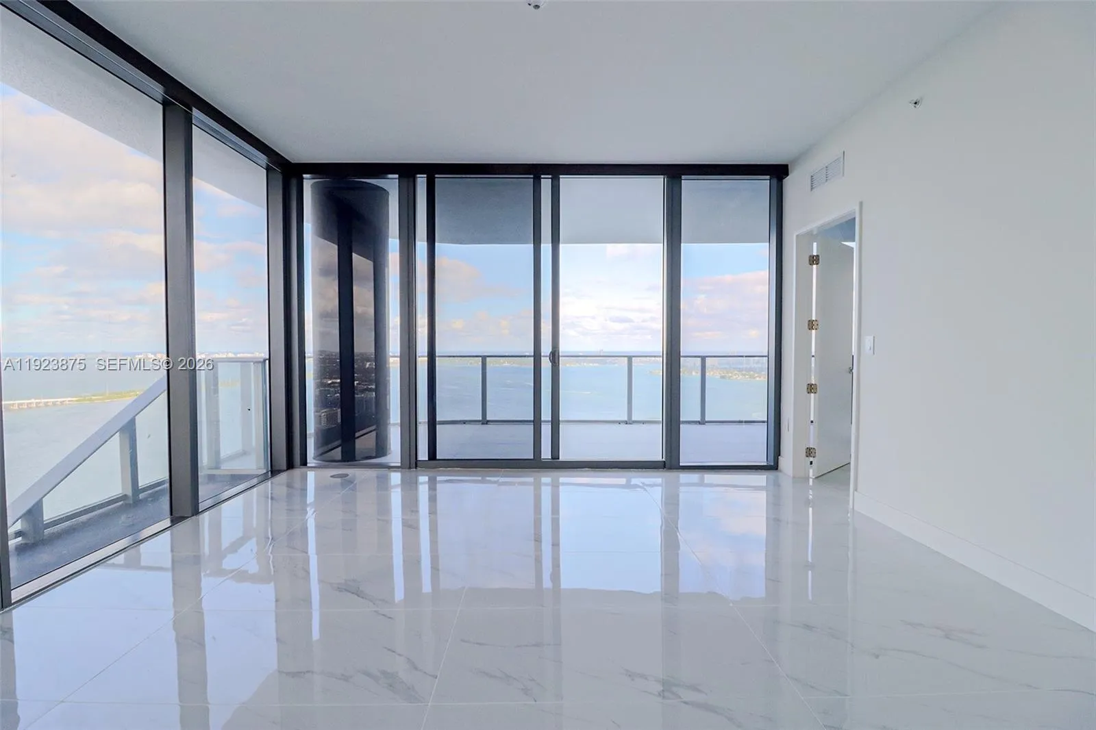 700 Ne 24 St 4201, Miami, Florida 33137, Miami, Florida 33137, 4 Bedrooms Bedrooms, ,5 BathroomsBathrooms,Residential,For Sale,700 Ne 24 St 4201, Miami, Florida 33137,A11923875