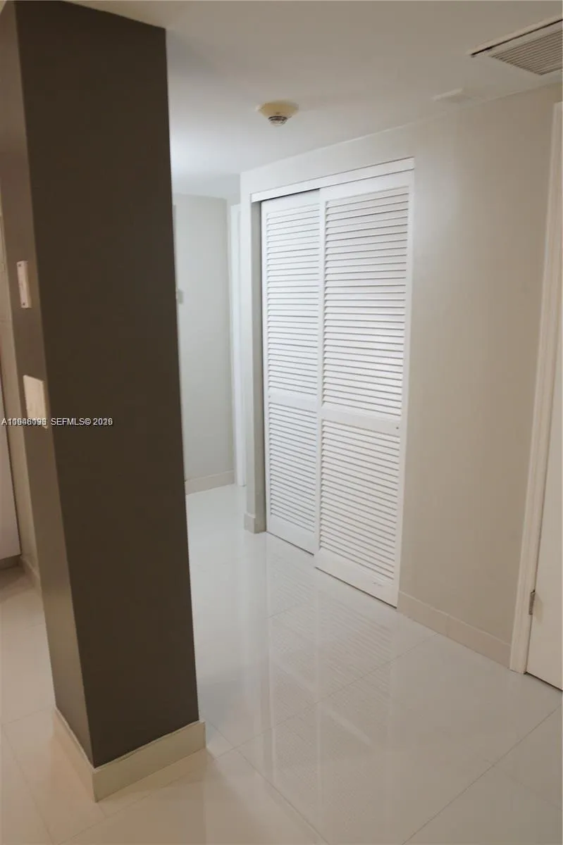 19390 Collins Ave 1422, Sunny Isles Beach, Florida, Sunny Isles Beach, Florida 33160, 1 Bedroom Bedrooms, ,1 BathroomBathrooms,Residential Lease,For Rent,19390 Collins Ave 1422, Sunny Isles Beach, Florida,A11946133