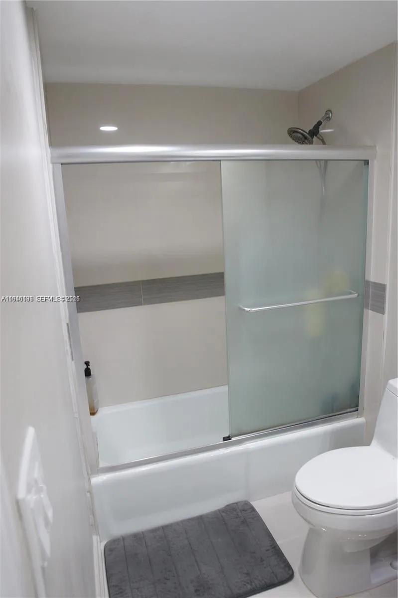 19390 Collins Ave 1422, Sunny Isles Beach, Florida, Sunny Isles Beach, Florida 33160, 1 Bedroom Bedrooms, ,1 BathroomBathrooms,Residential Lease,For Rent,19390 Collins Ave 1422, Sunny Isles Beach, Florida,A11946133