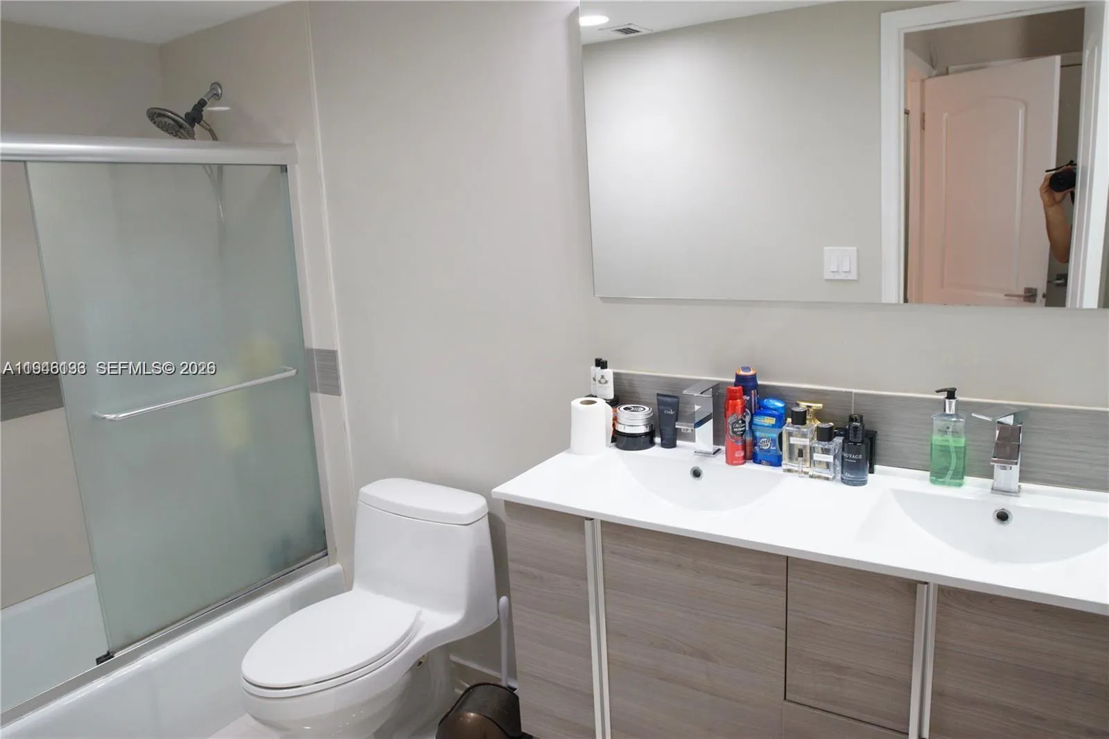 19390 Collins Ave 1422, Sunny Isles Beach, Florida, Sunny Isles Beach, Florida 33160, 1 Bedroom Bedrooms, ,1 BathroomBathrooms,Residential Lease,For Rent,19390 Collins Ave 1422, Sunny Isles Beach, Florida,A11946133