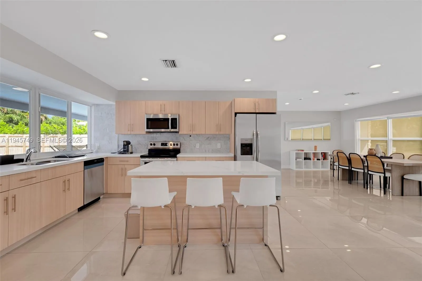 3500 N Park Rd, Hollywood, Florida 33021, Hollywood, Florida 33021, 4 Bedrooms Bedrooms, ,2 BathroomsBathrooms,Residential,For Sale,3500 N Park Rd, Hollywood, Florida 33021,A11945749