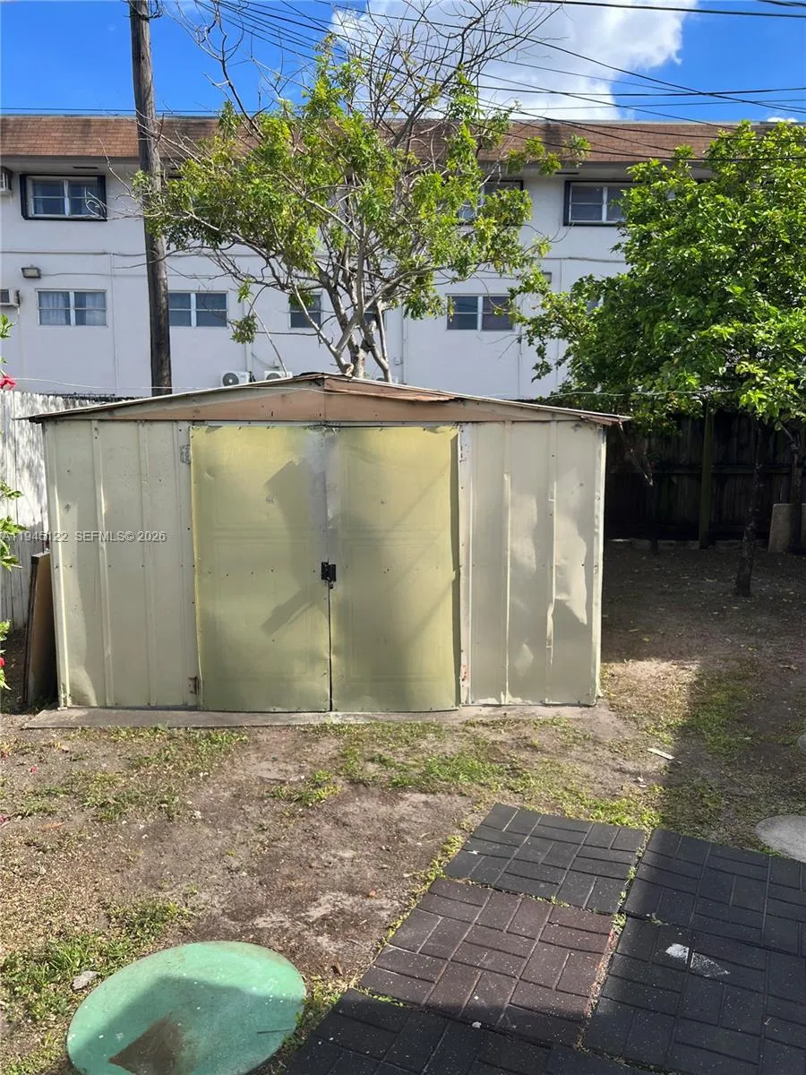 Unit 2 Yard