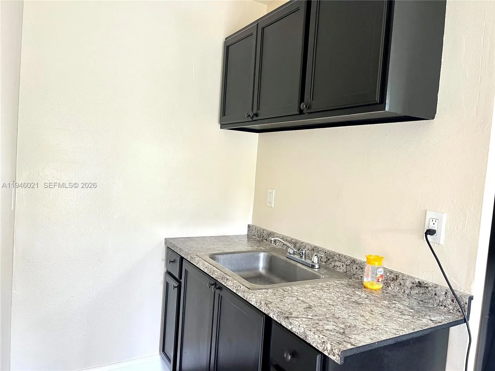 645 Nw 1st St, Florida City, Florida 33034, Florida City, Florida 33034, ,Residential Income,For Sale,645 Nw 1st St, Florida City, Florida 33034,A11946021