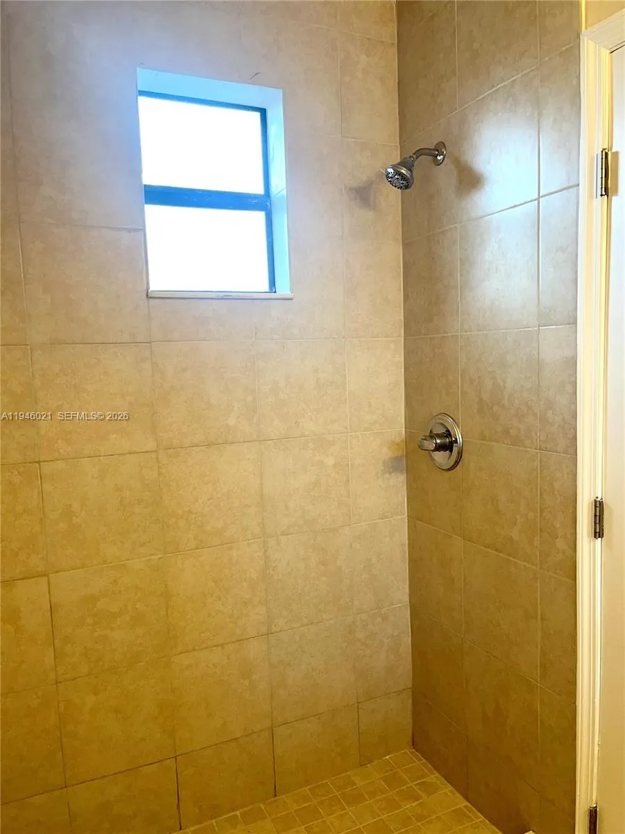 645 Nw 1st St, Florida City, Florida 33034, Florida City, Florida 33034, ,Residential Income,For Sale,645 Nw 1st St, Florida City, Florida 33034,A11946021