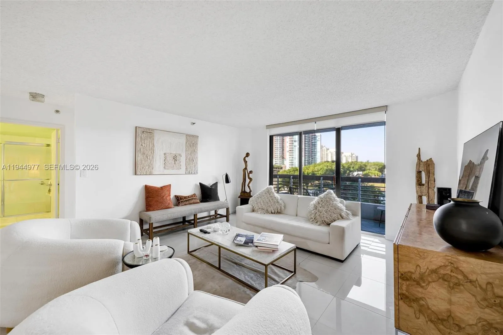 3530 Mystic Pointe Dr 303, Aventura, Florida 33180, Aventura, Florida 33180, 2 Bedrooms Bedrooms, ,2 BathroomsBathrooms,Residential,For Sale,3530 Mystic Pointe Dr 303, Aventura, Florida 33180,A11944977