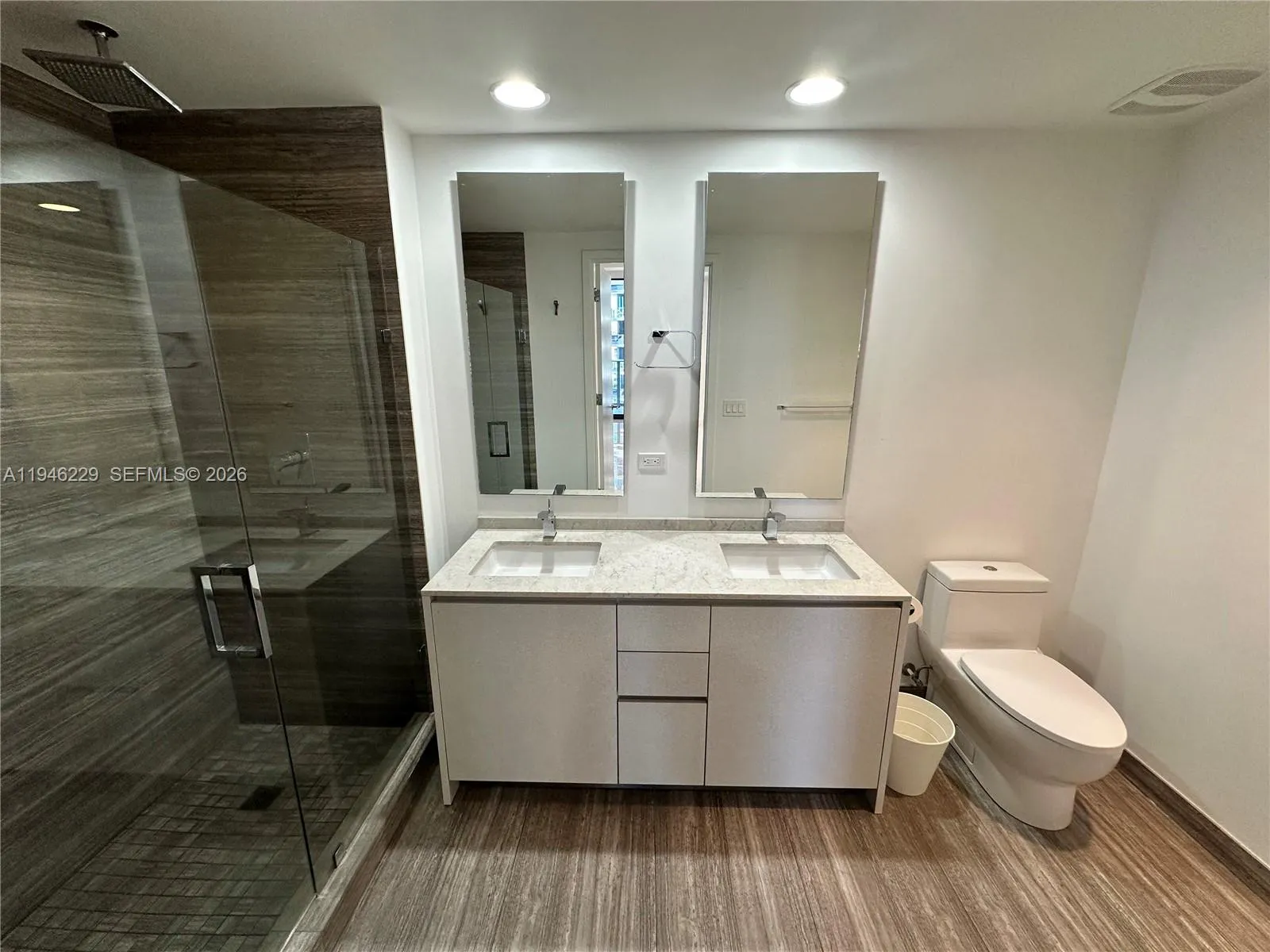 1010 Brickell Ave 3809, Miami, Florida 33131, Miami, Florida 33131, 2 Bedrooms Bedrooms, ,2 BathroomsBathrooms,Residential Lease,For Rent,1010 Brickell Ave 3809, Miami, Florida 33131,A11946229