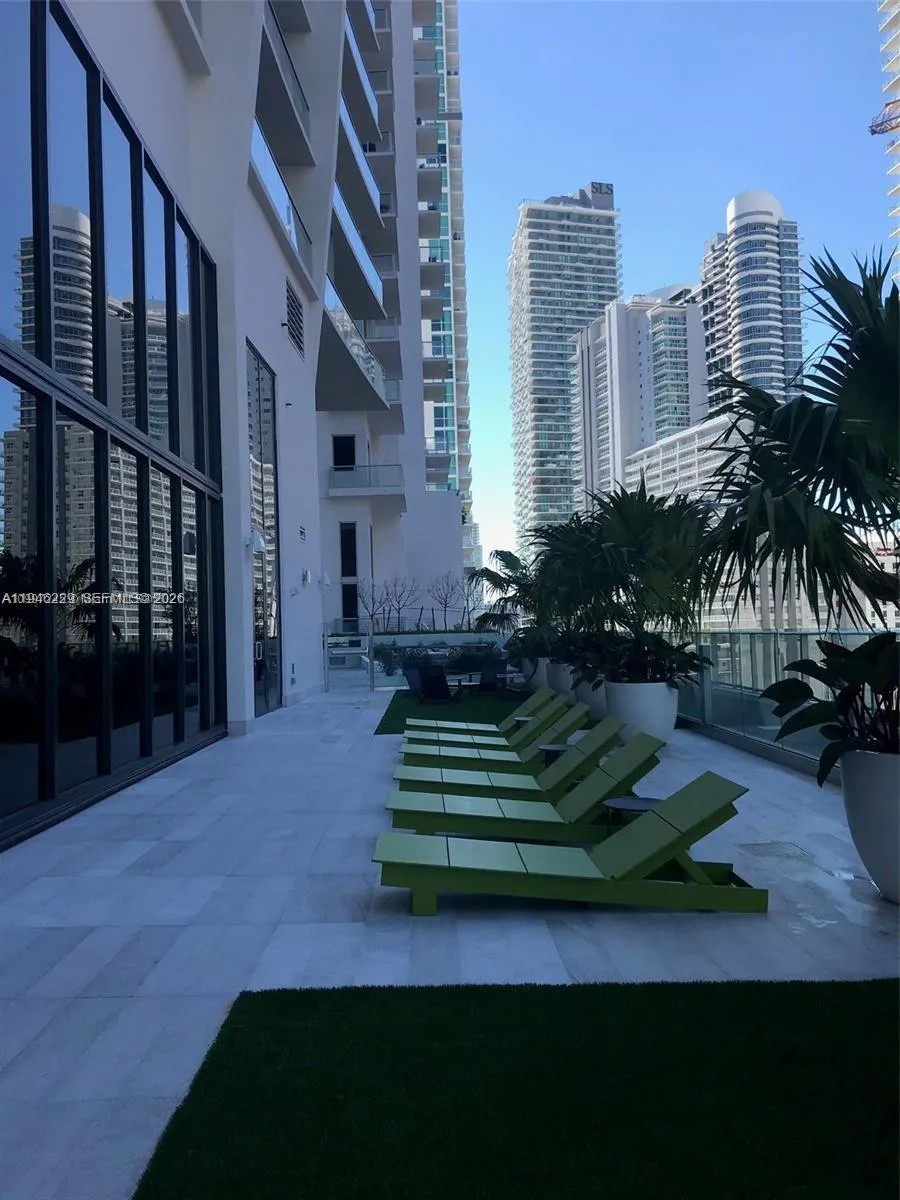 1010 Brickell Ave 3809, Miami, Florida 33131, Miami, Florida 33131, 2 Bedrooms Bedrooms, ,2 BathroomsBathrooms,Residential Lease,For Rent,1010 Brickell Ave 3809, Miami, Florida 33131,A11946229