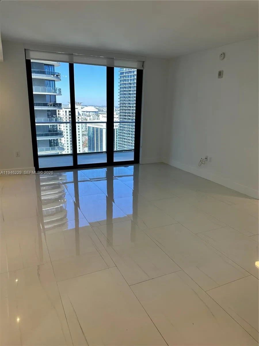 1010 Brickell Ave 3809, Miami, Florida 33131, Miami, Florida 33131, 2 Bedrooms Bedrooms, ,2 BathroomsBathrooms,Residential Lease,For Rent,1010 Brickell Ave 3809, Miami, Florida 33131,A11946229