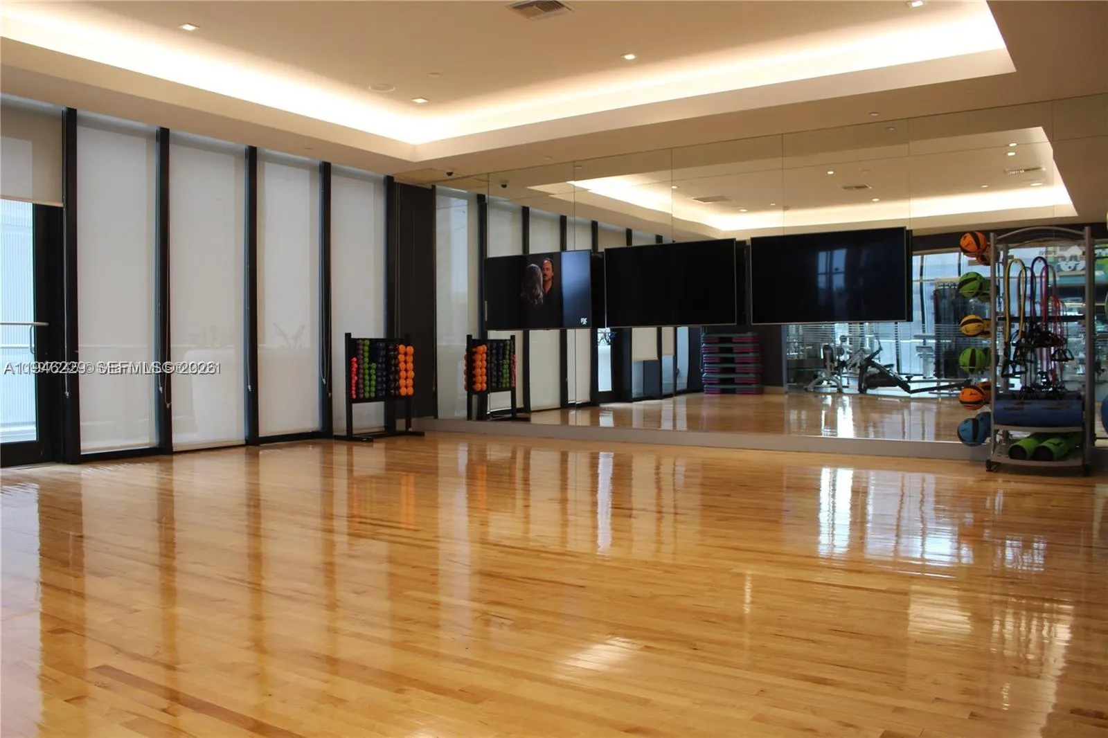 1010 Brickell Ave 3809, Miami, Florida 33131, Miami, Florida 33131, 2 Bedrooms Bedrooms, ,2 BathroomsBathrooms,Residential Lease,For Rent,1010 Brickell Ave 3809, Miami, Florida 33131,A11946229