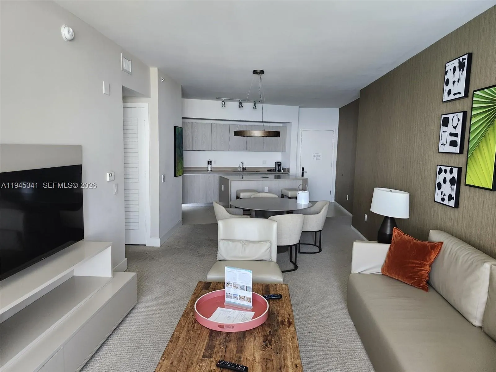 4111 S Ocean Dr 3610, Hollywood, Florida 33019, Hollywood, Florida 33019, 1 Bedroom Bedrooms, ,1 BathroomBathrooms,Residential,For Sale,4111 S Ocean Dr 3610, Hollywood, Florida 33019,A11945341