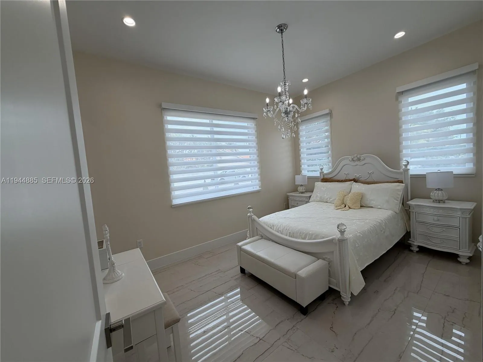 Miami, Florida 33165, 4 Bedrooms Bedrooms, ,4 BathroomsBathrooms,Residential,For Sale,A11944885