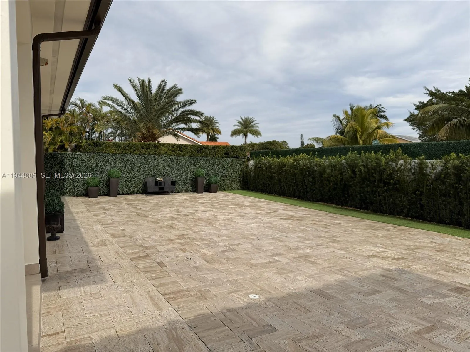 Miami, Florida 33165, 4 Bedrooms Bedrooms, ,4 BathroomsBathrooms,Residential,For Sale,A11944885