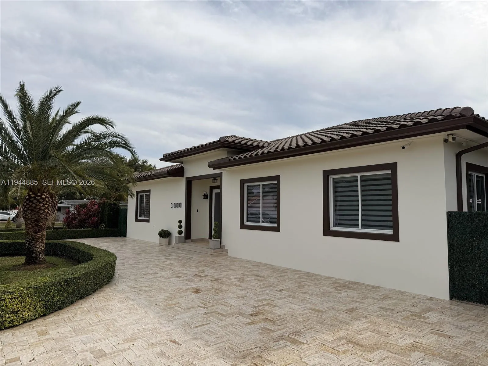 Miami, Florida 33165, 4 Bedrooms Bedrooms, ,4 BathroomsBathrooms,Residential,For Sale,A11944885