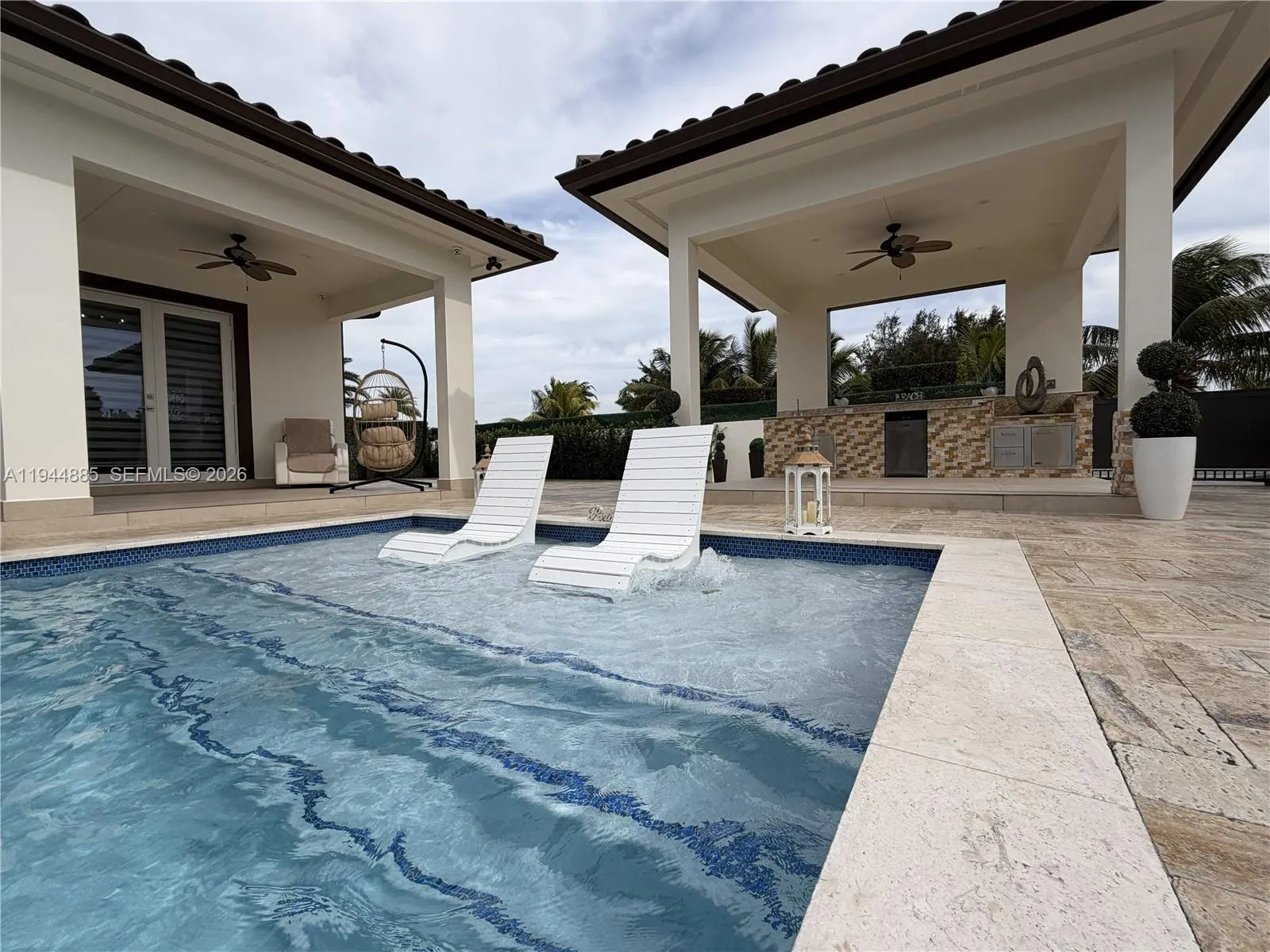 Miami, Florida 33165, 4 Bedrooms Bedrooms, ,4 BathroomsBathrooms,Residential,For Sale,A11944885