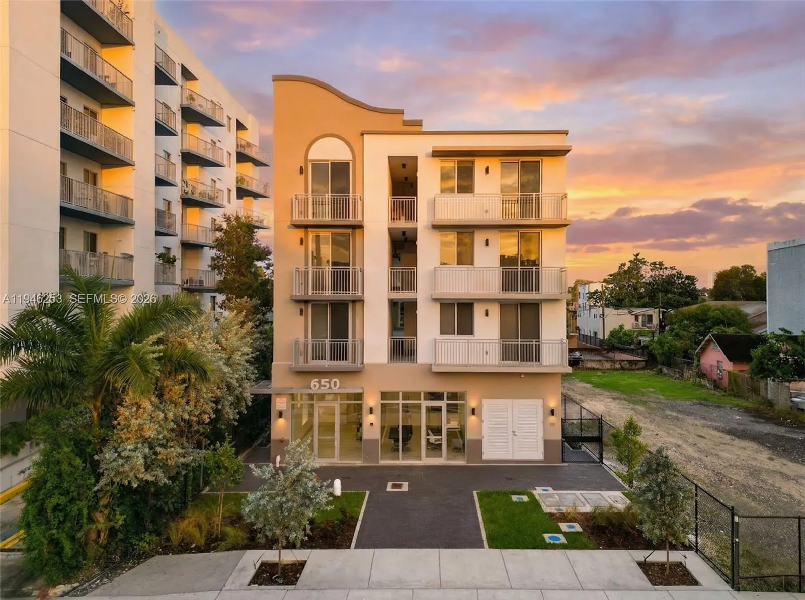 650 Sw 1st St 305, Miami, Florida 33130, Miami, Florida 33130, ,1 BathroomBathrooms,Residential Lease,For Rent,650 Sw 1st St 305, Miami, Florida 33130,A11946253
