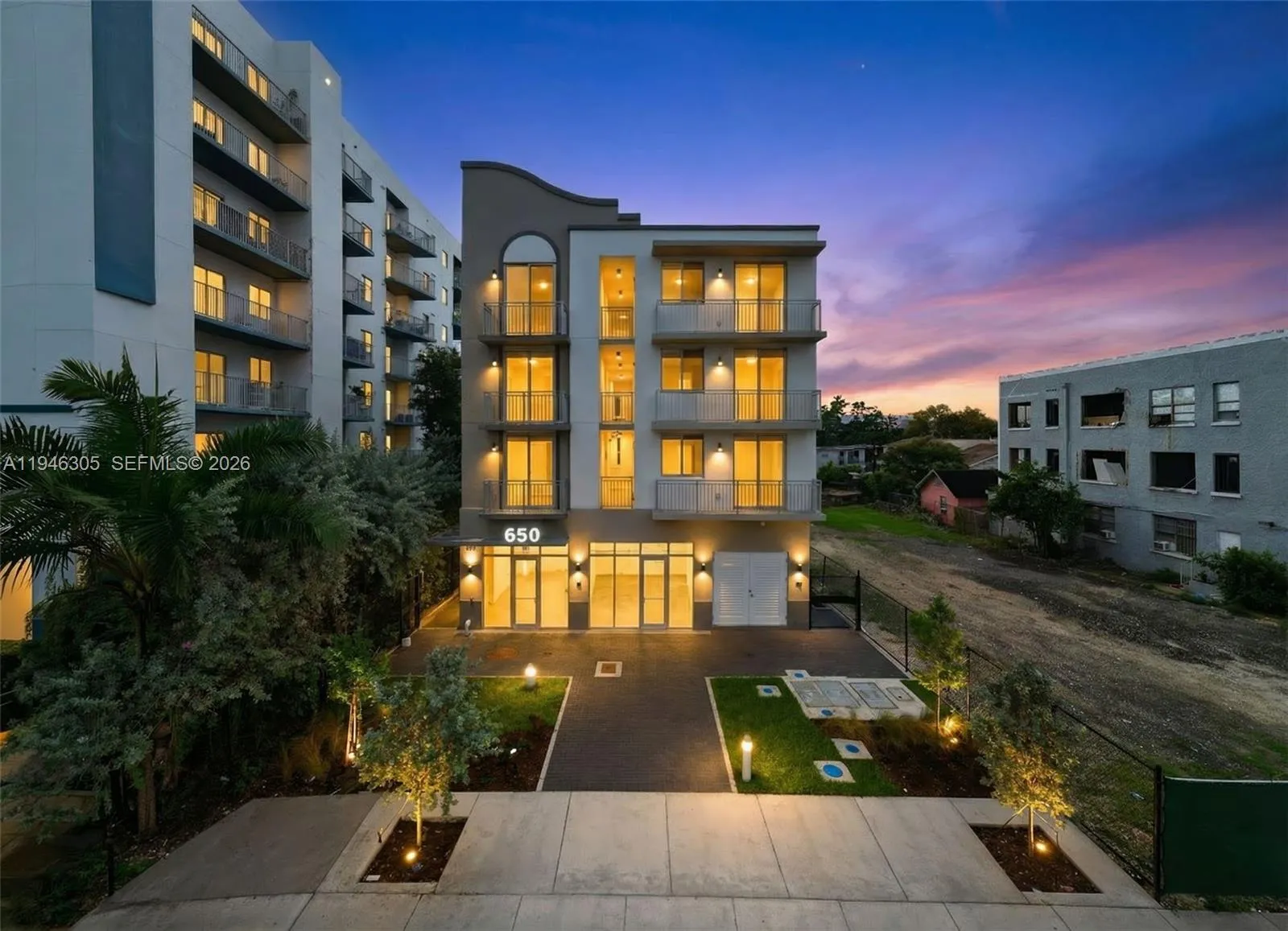 650 Sw 1st St 406, Miami, Florida 33130, Miami, Florida 33130, 1 Bedroom Bedrooms, ,1 BathroomBathrooms,Residential Lease,For Rent,650 Sw 1st St 406, Miami, Florida 33130,A11946305
