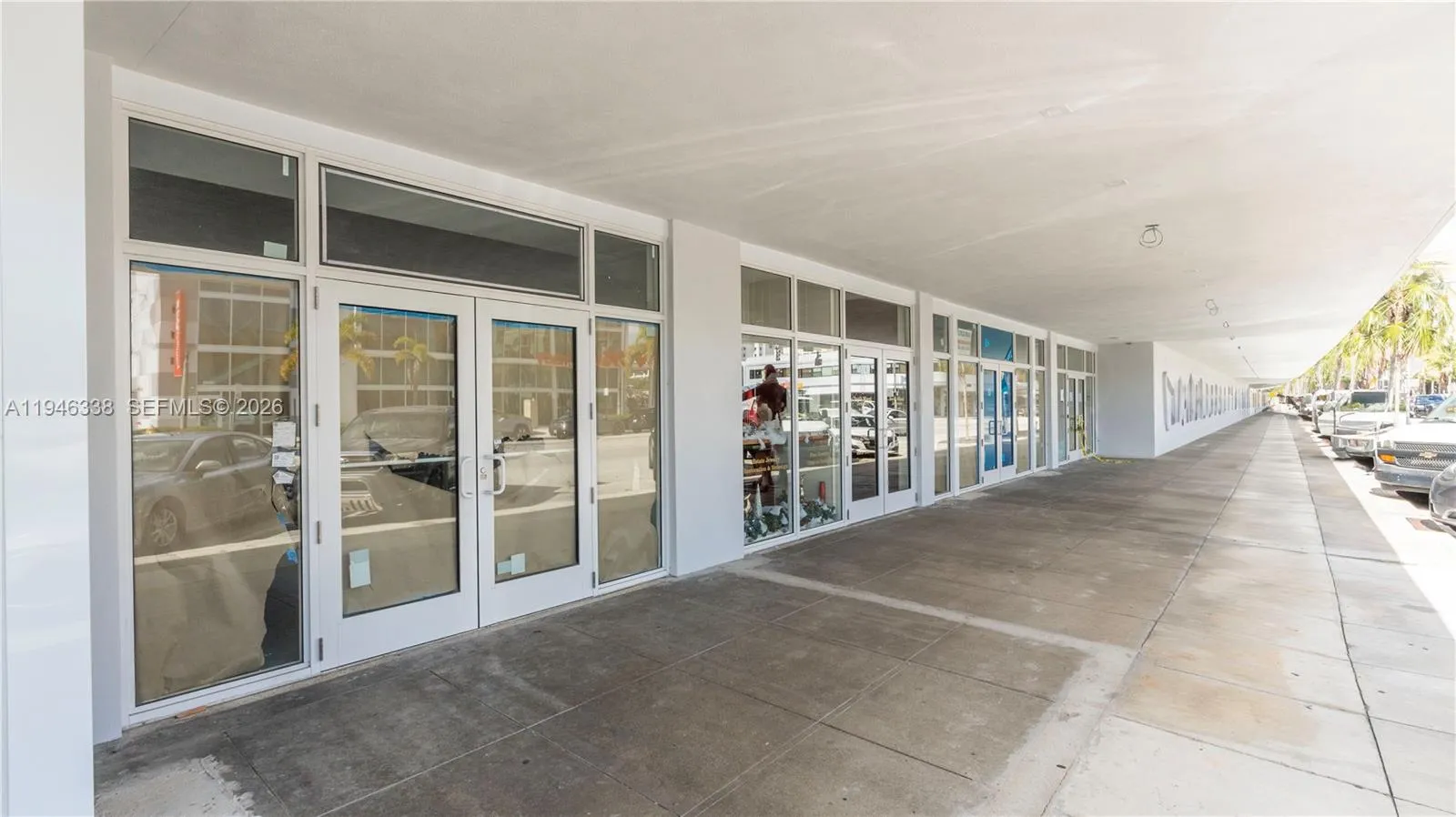 5700 Sunset Dr 5712, South Miami, Florida 33143, South Miami, Florida 33143, ,Commercial Lease,For Rent,5700 Sunset Dr 5712, South Miami, Florida 33143,A11946338
