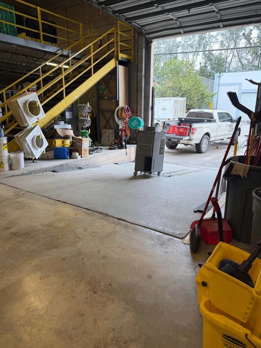 2200 Nw 93rd Ave, Doral, Florida 33172, Doral, Florida 33172, ,Commercial Lease,For Rent,2200 Nw 93rd Ave, Doral, Florida 33172,A11946368
