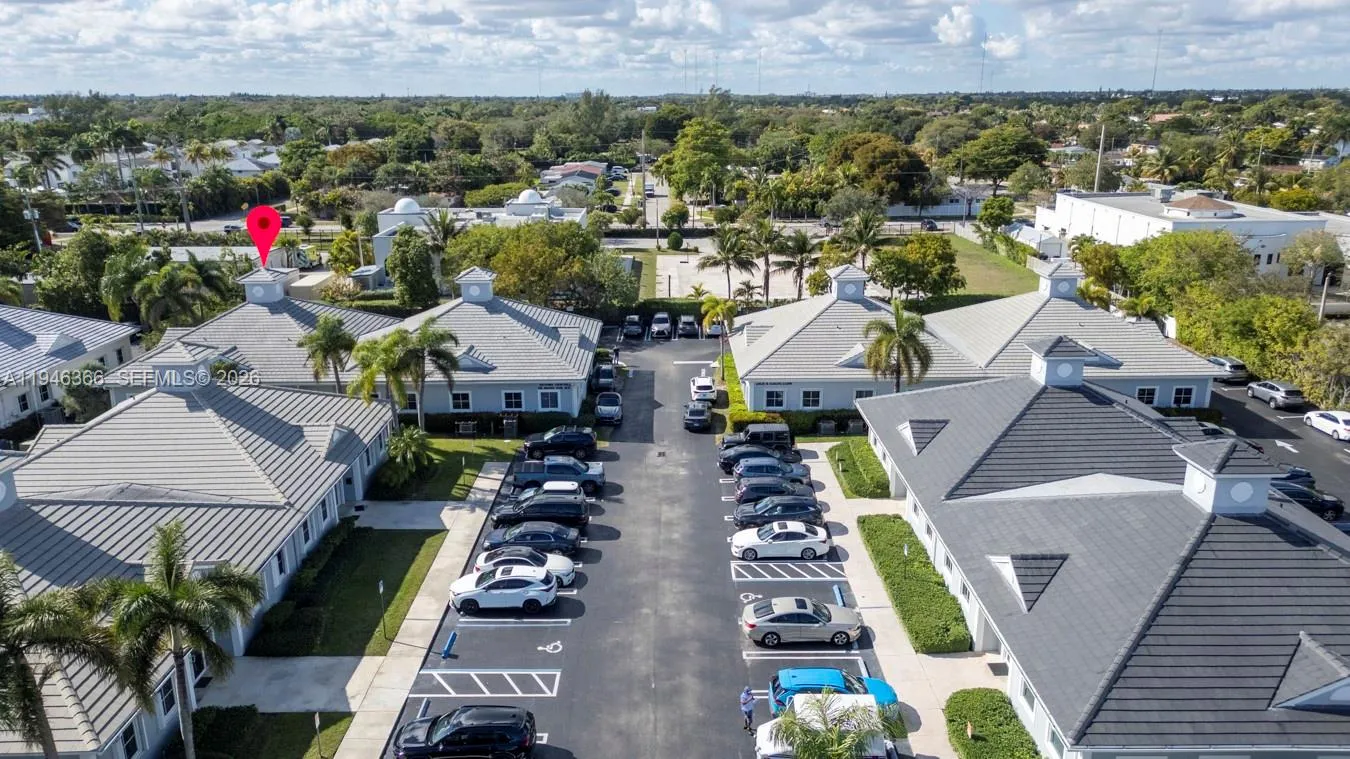 20770 W Dixie Hwy De Hwy, Miami, Florida 33180, Miami, Florida 33180, ,Commercial Lease,For Rent,20770 W Dixie Hwy De Hwy, Miami, Florida 33180,A11946366