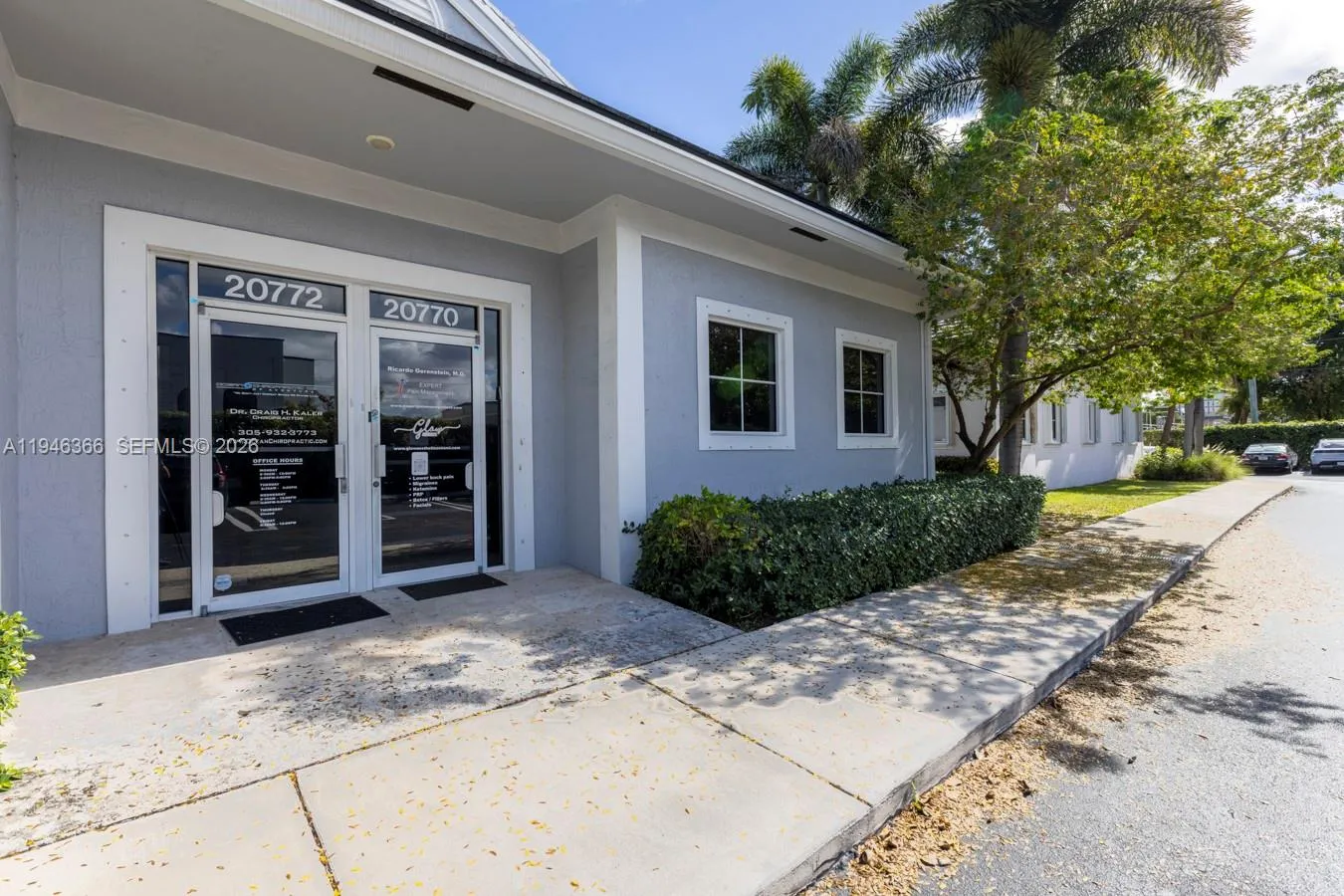 20770 W Dixie Hwy De Hwy, Miami, Florida 33180, Miami, Florida 33180, ,Commercial Lease,For Rent,20770 W Dixie Hwy De Hwy, Miami, Florida 33180,A11946366