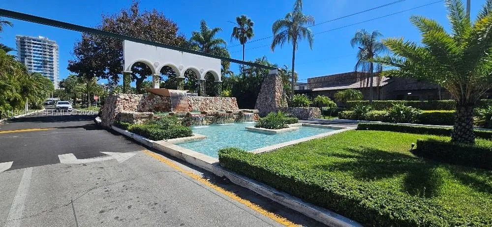 18061 Biscayne Blvd 301, Aventura, Florida 33160, Aventura, Florida 33160, 2 Bedrooms Bedrooms, ,2 BathroomsBathrooms,Residential Lease,For Rent,18061 Biscayne Blvd 301, Aventura, Florida 33160,A11946394