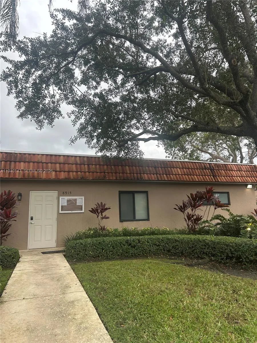 9023 Sw 113th Place Cir W, Miami, Florida 33176, Miami, Florida 33176, 3 Bedrooms Bedrooms, ,2 BathroomsBathrooms,Residential,For Sale,9023 Sw 113th Place Cir W, Miami, Florida 33176,A11940147