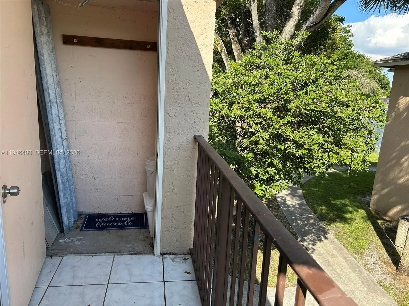 1791 Nw 96th Ter 4k, Pembroke Pines, Florida 33024, Pembroke Pines, Florida 33024, 2 Bedrooms Bedrooms, ,2 BathroomsBathrooms,Residential,For Sale,1791 Nw 96th Ter 4k, Pembroke Pines, Florida 33024,A11946483