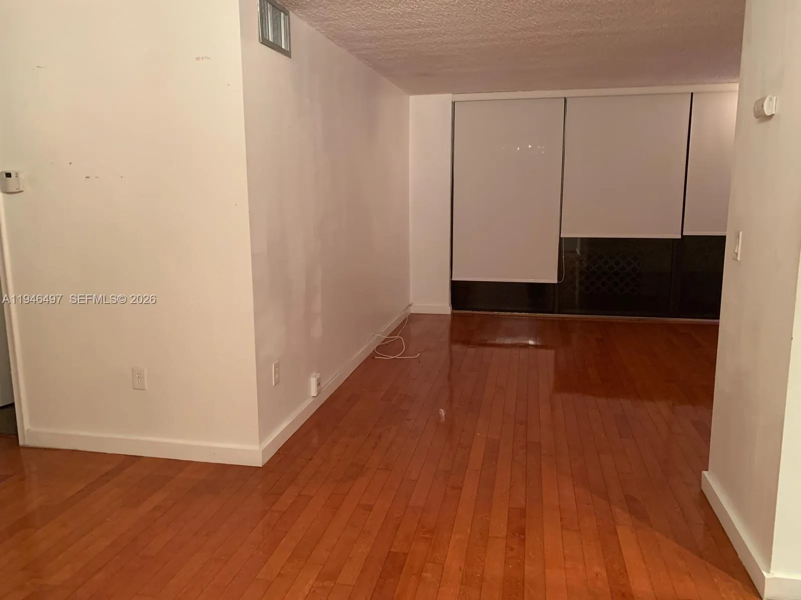 911 E Ponce De Leon Blvd 403, Coral Gables, Florid, Coral Gables, Florida 33134, 2 Bedrooms Bedrooms, ,2 BathroomsBathrooms,Residential Lease,For Rent,911 E Ponce De Leon Blvd 403, Coral Gables, Florid,A11946497