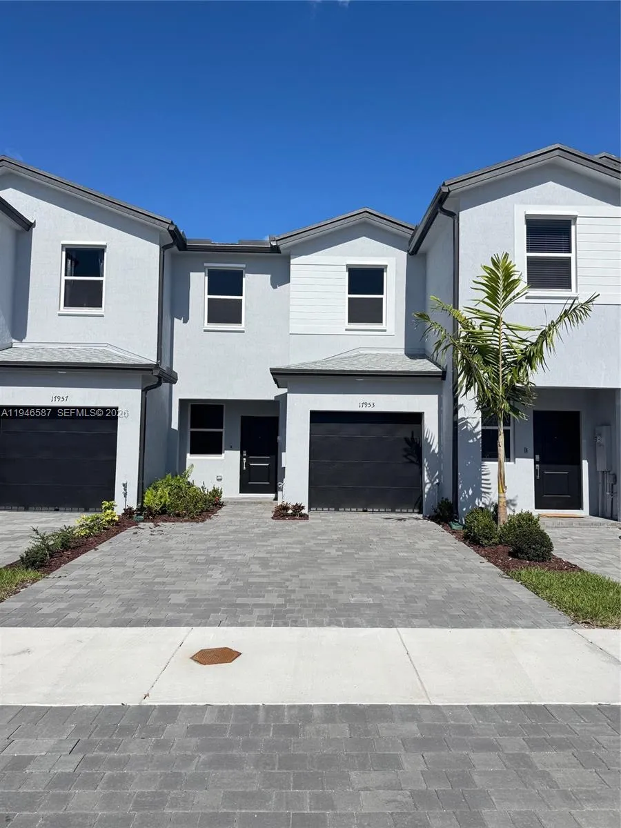 17953 Sw 359 17953, Miami, Florida 33034, Miami, Florida 33034, 3 Bedrooms Bedrooms, ,2 BathroomsBathrooms,Residential Lease,For Rent,17953 Sw 359 17953, Miami, Florida 33034,A11946587 17953 Sw 359 17953, Miami, Florida 33034, Miami, Florida 33034, 3 Bedrooms Bedrooms, ,2 BathroomsBathrooms,Residential Lease,For Rent,17953 Sw 359 17953, Miami, Florida 33034,A11946587
