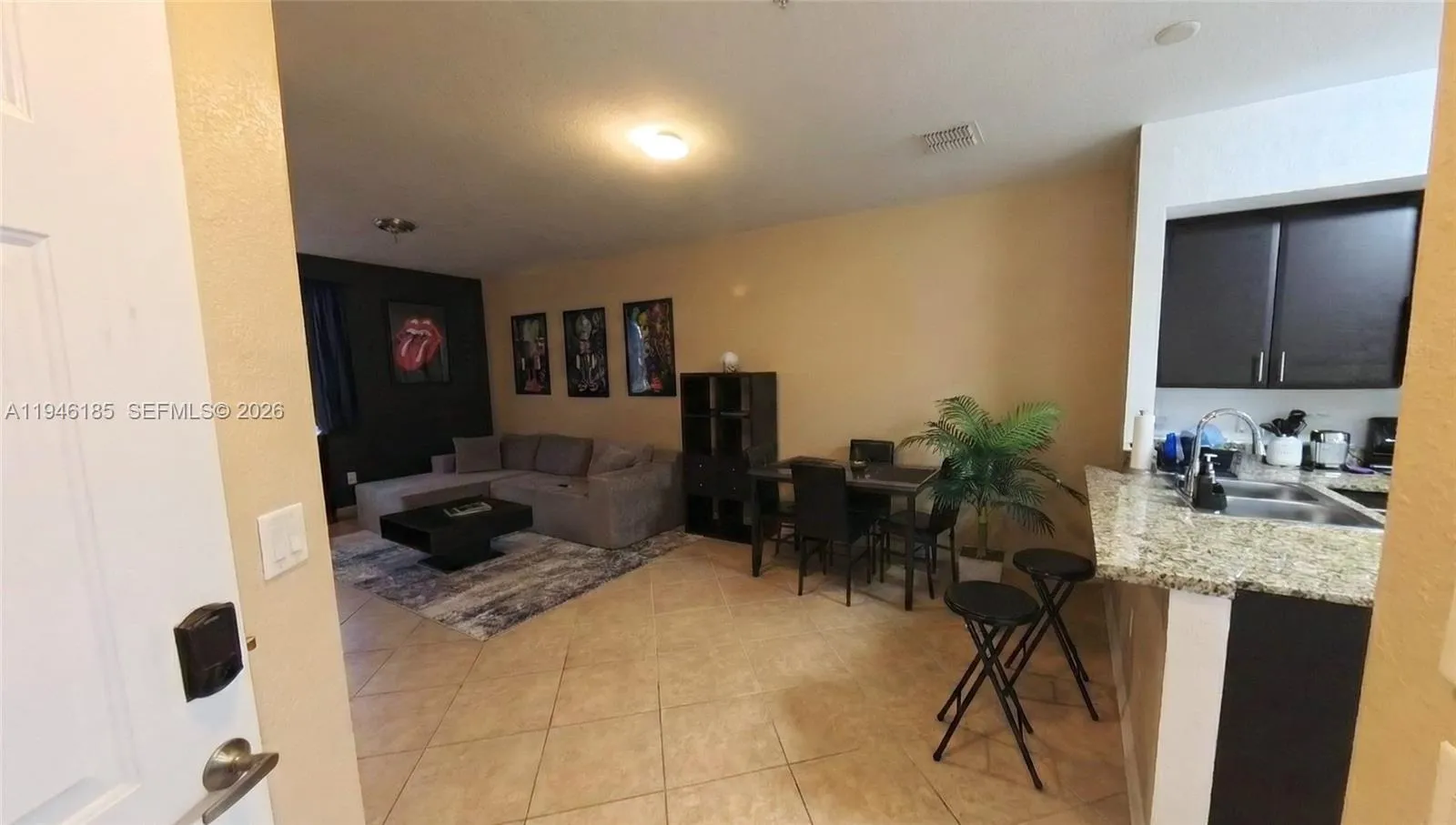 141 Nw 2nd Ave 7, Hallandale Beach, Florida 33009, Hallandale Beach, Florida 33009, 2 Bedrooms Bedrooms, ,2 BathroomsBathrooms,Residential,For Sale,141 Nw 2nd Ave 7, Hallandale Beach, Florida 33009,A11946185