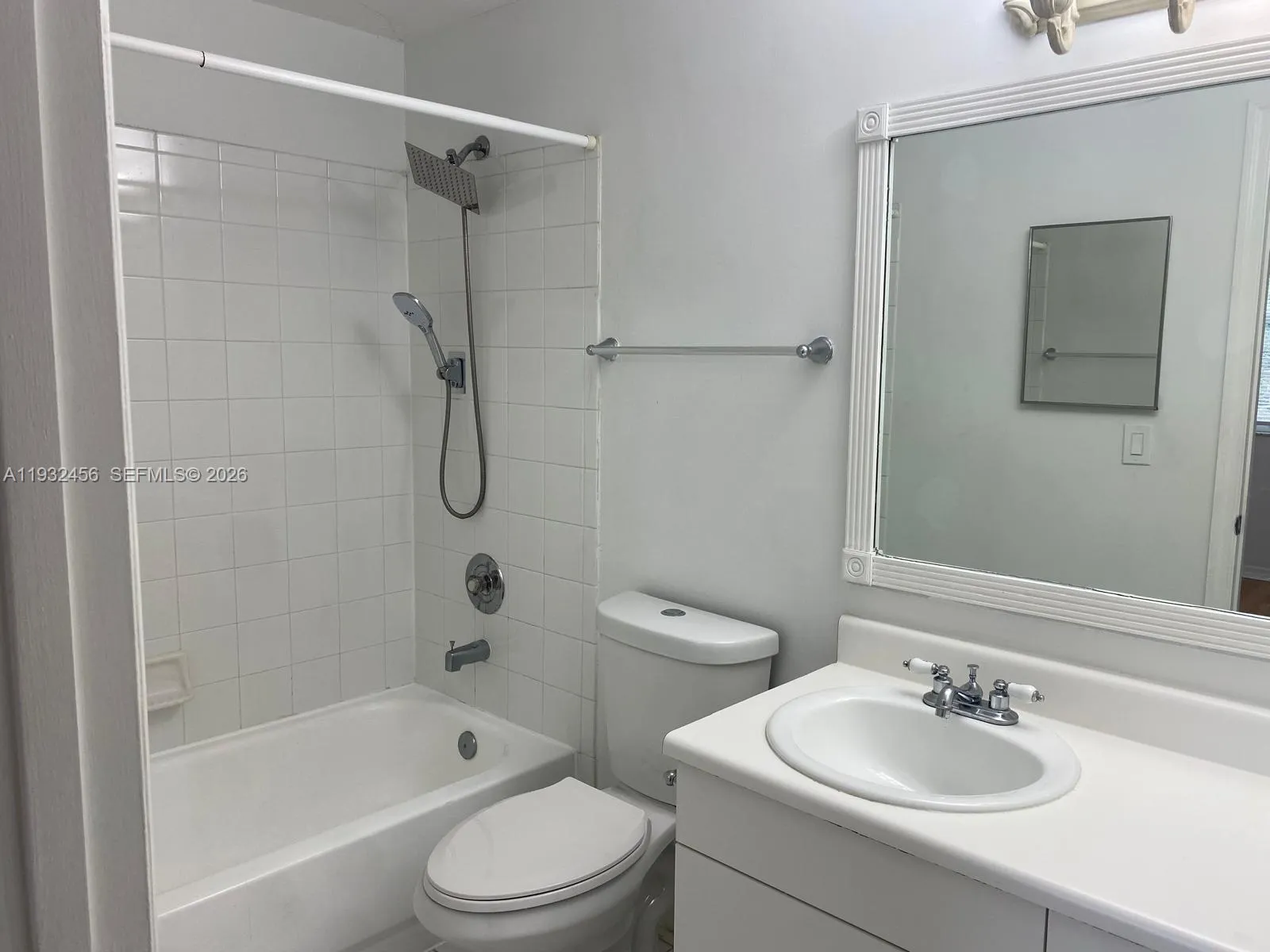 1384 Veracruz Ln 4-7, Weston, Florida 33327, Weston, Florida 33327, 2 Bedrooms Bedrooms, ,2 BathroomsBathrooms,Residential,For Sale,1384 Veracruz Ln 4-7, Weston, Florida 33327,A11932456