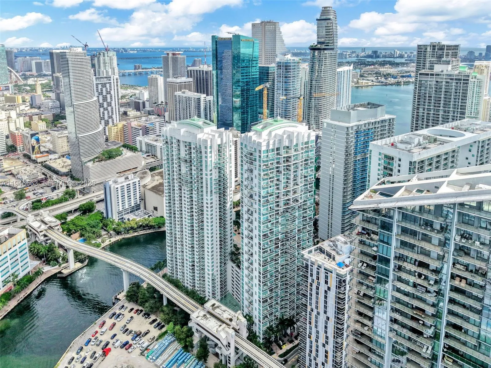 31 Se 5th St 2509, Miami, Florida 33131, Miami, Florida 33131, 1 Bedroom Bedrooms, ,1 BathroomBathrooms,Residential Lease,For Rent,31 Se 5th St 2509, Miami, Florida 33131,A11946563