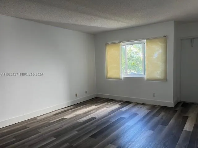 120 Lakeview Dr 205, Weston, Florida 33326, Weston, Florida 33326, 2 Bedrooms Bedrooms, ,2 BathroomsBathrooms,Residential Lease,For Rent,120 Lakeview Dr 205, Weston, Florida 33326,A11932727