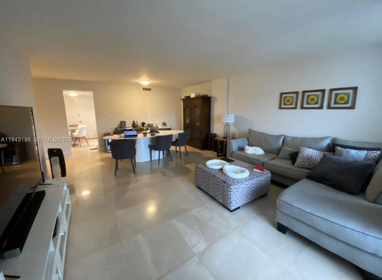 155 Ocean Lane Dr 611, Key Biscayne, Florida 33149, Key Biscayne, Florida 33149, 2 Bedrooms Bedrooms, ,2 BathroomsBathrooms,Residential,For Sale,155 Ocean Lane Dr 611, Key Biscayne, Florida 33149,A11943186