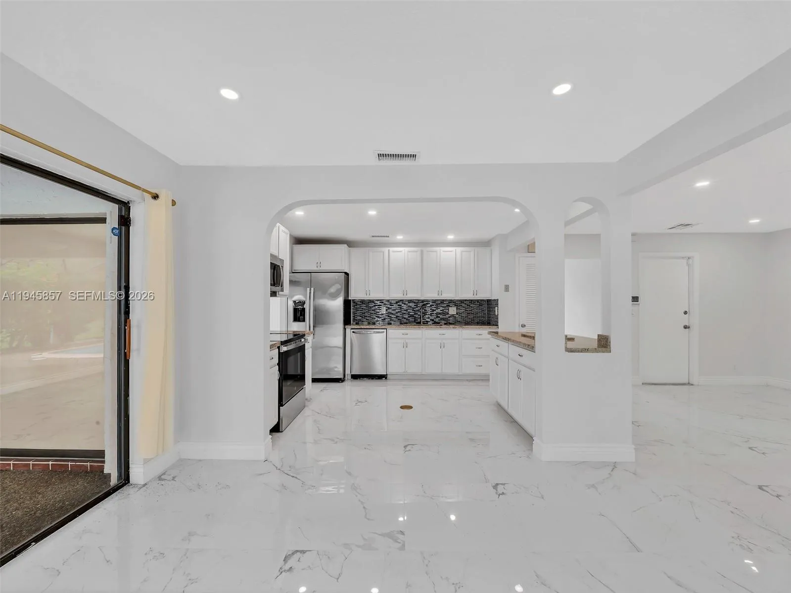 10251 Nw 39th Ct, Coral Springs, Florida 33065, Coral Springs, Florida 33065, 4 Bedrooms Bedrooms, ,2 BathroomsBathrooms,Residential Lease,For Rent,10251 Nw 39th Ct, Coral Springs, Florida 33065,A11945857