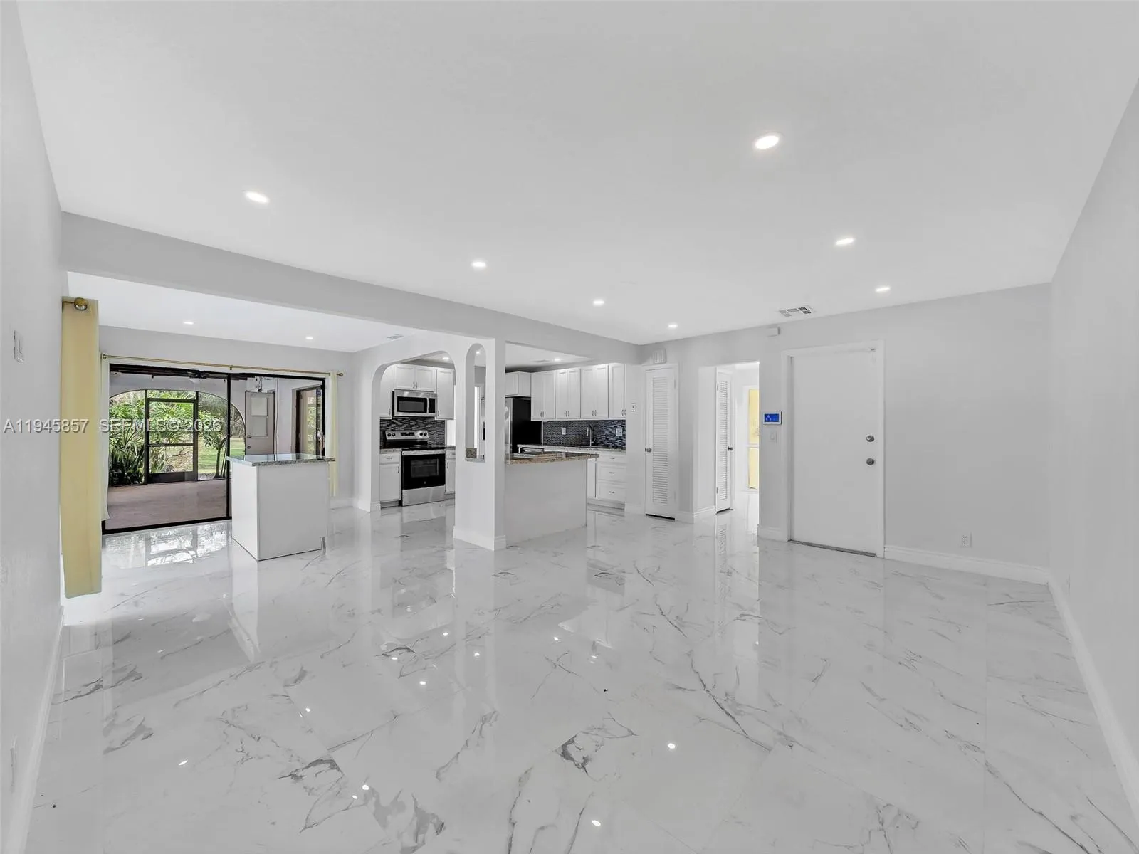 10251 Nw 39th Ct, Coral Springs, Florida 33065, Coral Springs, Florida 33065, 4 Bedrooms Bedrooms, ,2 BathroomsBathrooms,Residential Lease,For Rent,10251 Nw 39th Ct, Coral Springs, Florida 33065,A11945857