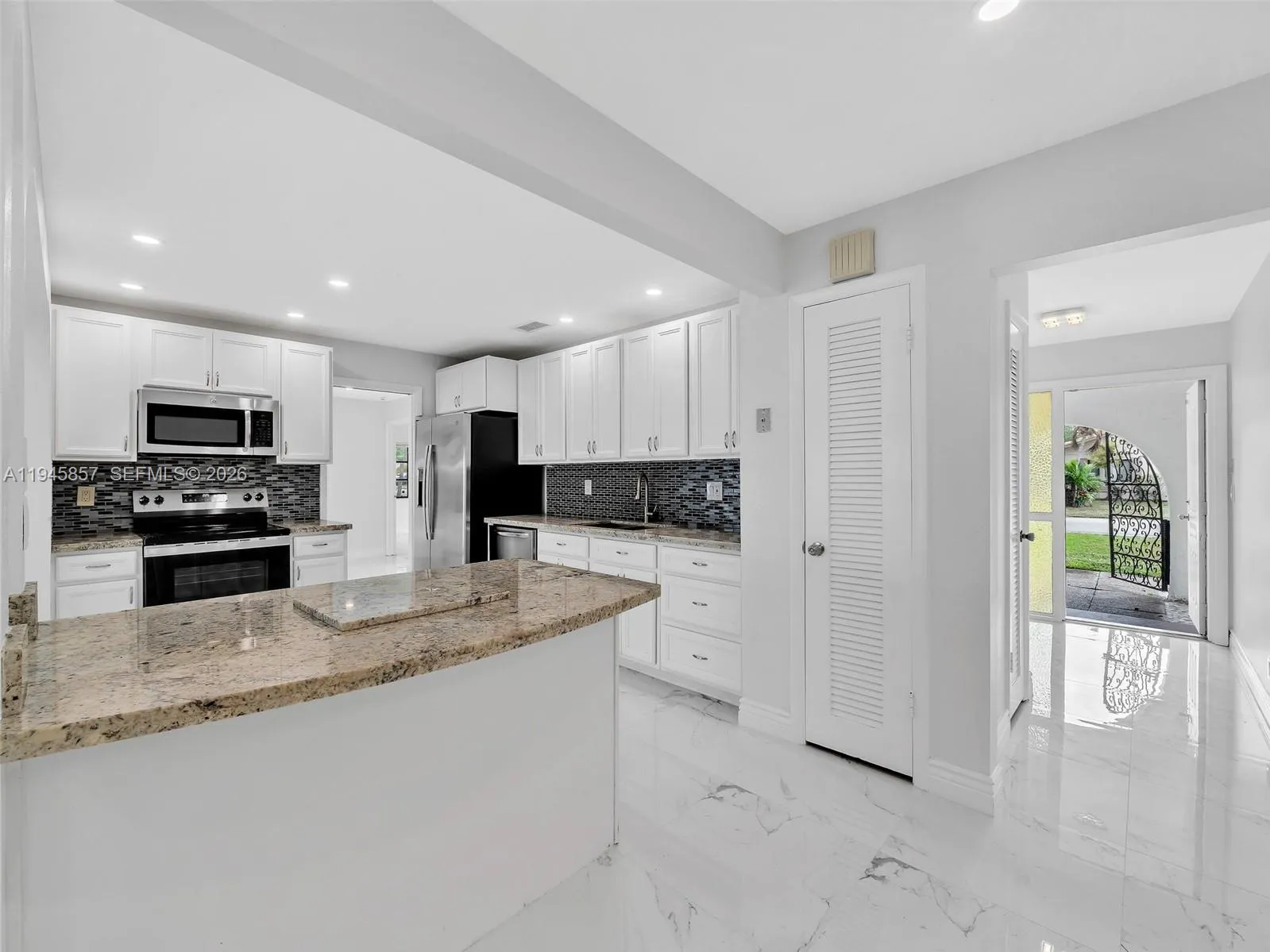 10251 Nw 39th Ct, Coral Springs, Florida 33065, Coral Springs, Florida 33065, 4 Bedrooms Bedrooms, ,2 BathroomsBathrooms,Residential Lease,For Rent,10251 Nw 39th Ct, Coral Springs, Florida 33065,A11945857