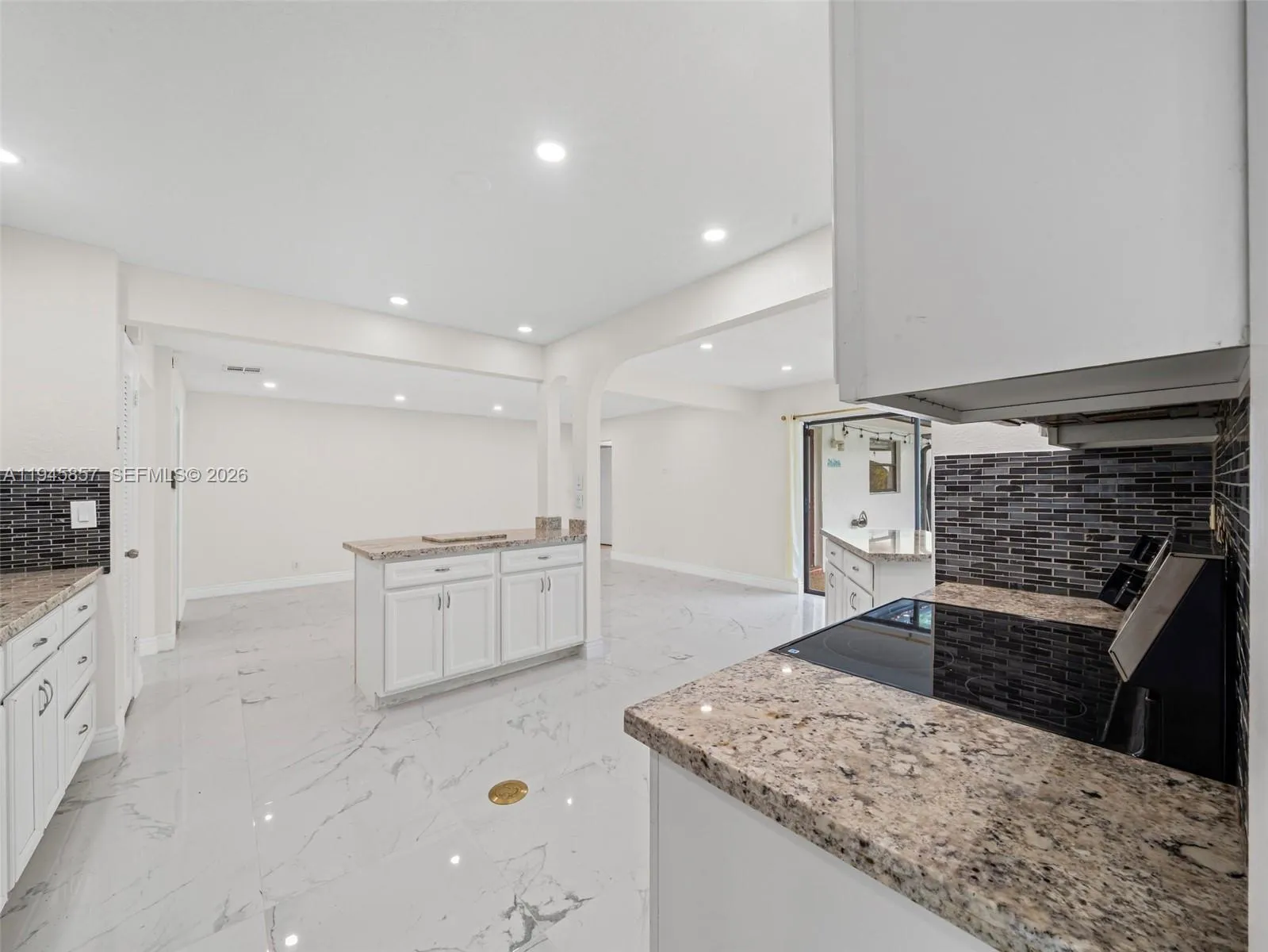 10251 Nw 39th Ct, Coral Springs, Florida 33065, Coral Springs, Florida 33065, 4 Bedrooms Bedrooms, ,2 BathroomsBathrooms,Residential Lease,For Rent,10251 Nw 39th Ct, Coral Springs, Florida 33065,A11945857