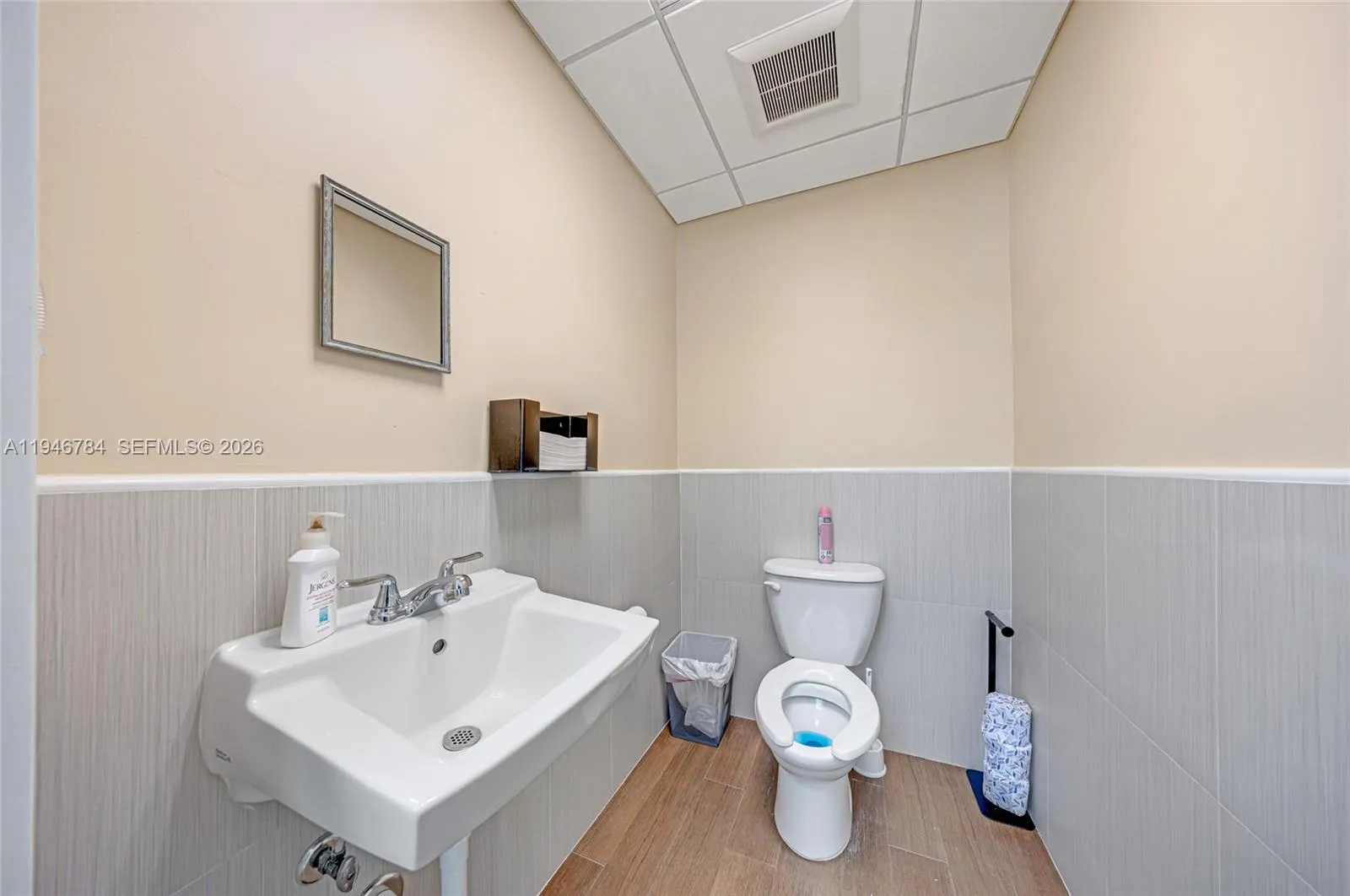 1693 Sw 27th Ave, Miami, Florida 33145, Miami, Florida 33145, ,Commercial Sale,For Sale,1693 Sw 27th Ave, Miami, Florida 33145,A11946784