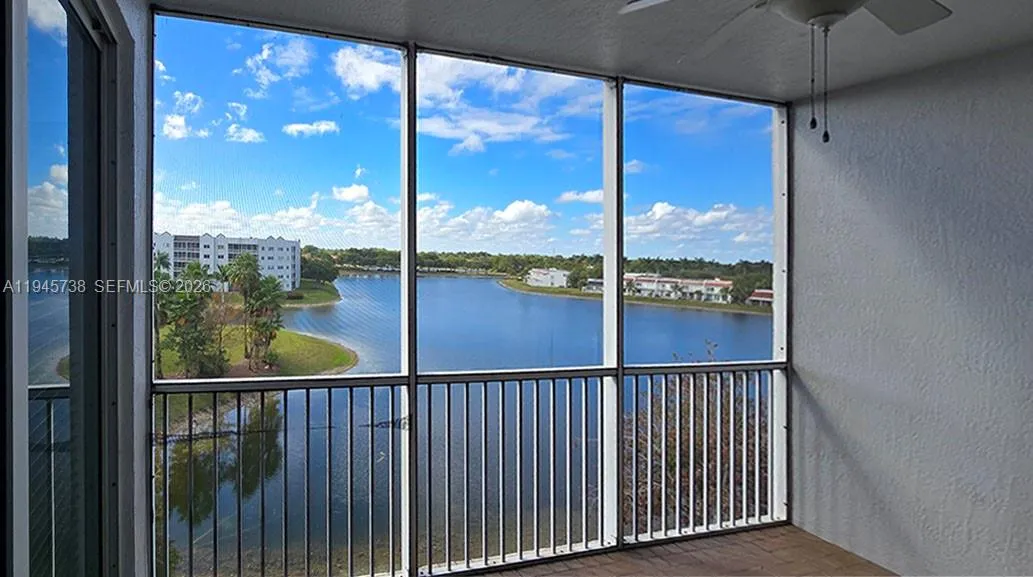 10730 Nw 66th St 502, Doral, Florida 33178, Doral, Florida 33178, 3 Bedrooms Bedrooms, ,2 BathroomsBathrooms,Residential,For Sale,10730 Nw 66th St 502, Doral, Florida 33178,A11945738