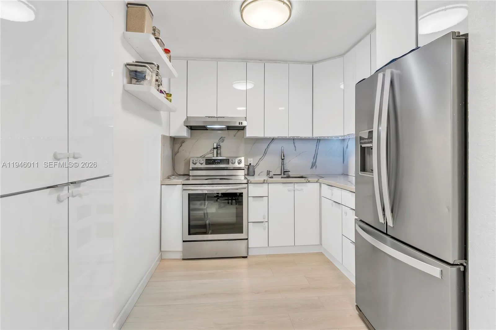 709 Sw 7th Ave 1-2, Hallandale Beach, Florida 3300, Hallandale Beach, Florida 33009, 3 Bedrooms Bedrooms, ,2 BathroomsBathrooms,Residential Lease,For Rent,709 Sw 7th Ave 1-2, Hallandale Beach, Florida 3300,A11946011