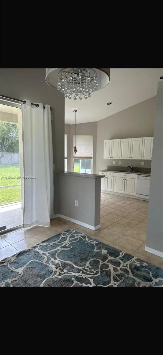 2480 E Aragon Blvd 1, Sunrise, Florida 33313, Sunrise, Florida 33313, 2 Bedrooms Bedrooms, ,2 BathroomsBathrooms,Residential Lease,For Rent,2480 E Aragon Blvd 1, Sunrise, Florida 33313,A11945503