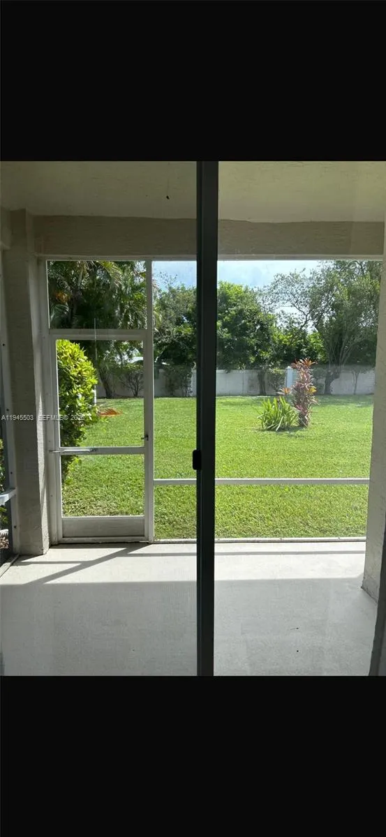 2480 E Aragon Blvd 1, Sunrise, Florida 33313, Sunrise, Florida 33313, 2 Bedrooms Bedrooms, ,2 BathroomsBathrooms,Residential Lease,For Rent,2480 E Aragon Blvd 1, Sunrise, Florida 33313,A11945503