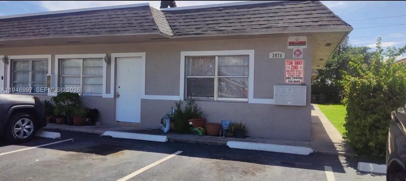 3970 Nw 31st Ter, Lauderdale Lakes, Florida 33309, Lauderdale Lakes, Florida 33309, ,Residential Income,For Sale,3970 Nw 31st Ter, Lauderdale Lakes, Florida 33309,A11946997