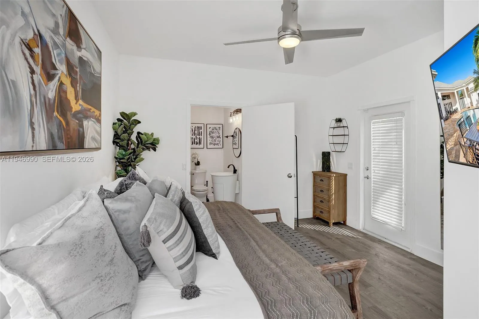 11400 Nw 7th St, Plantation, Florida 33325, Plantation, Florida 33325, 9 Bedrooms Bedrooms, ,5 BathroomsBathrooms,Residential Lease,For Rent,11400 Nw 7th St, Plantation, Florida 33325,A11946990