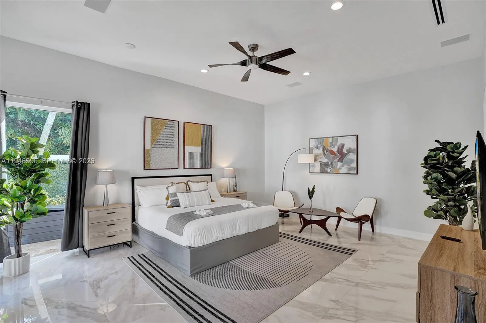 11400 Nw 7th St, Plantation, Florida 33325, Plantation, Florida 33325, 9 Bedrooms Bedrooms, ,5 BathroomsBathrooms,Residential Lease,For Rent,11400 Nw 7th St, Plantation, Florida 33325,A11946990