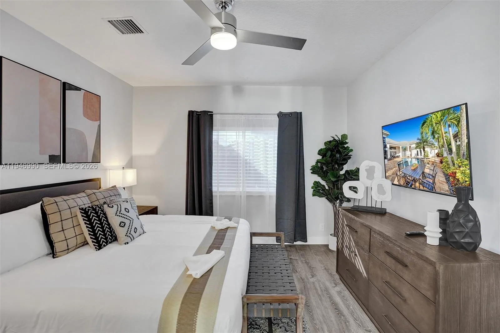 11400 Nw 7th St, Plantation, Florida 33325, Plantation, Florida 33325, 9 Bedrooms Bedrooms, ,5 BathroomsBathrooms,Residential Lease,For Rent,11400 Nw 7th St, Plantation, Florida 33325,A11946990